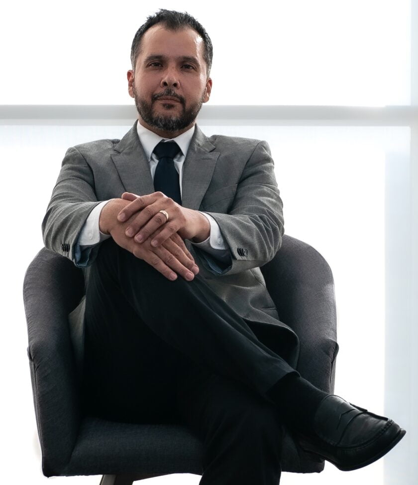 Adrián Paredes